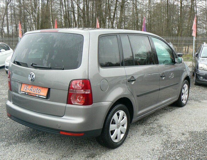 Volkswagen Touran MPV 1,9 l 77 kw