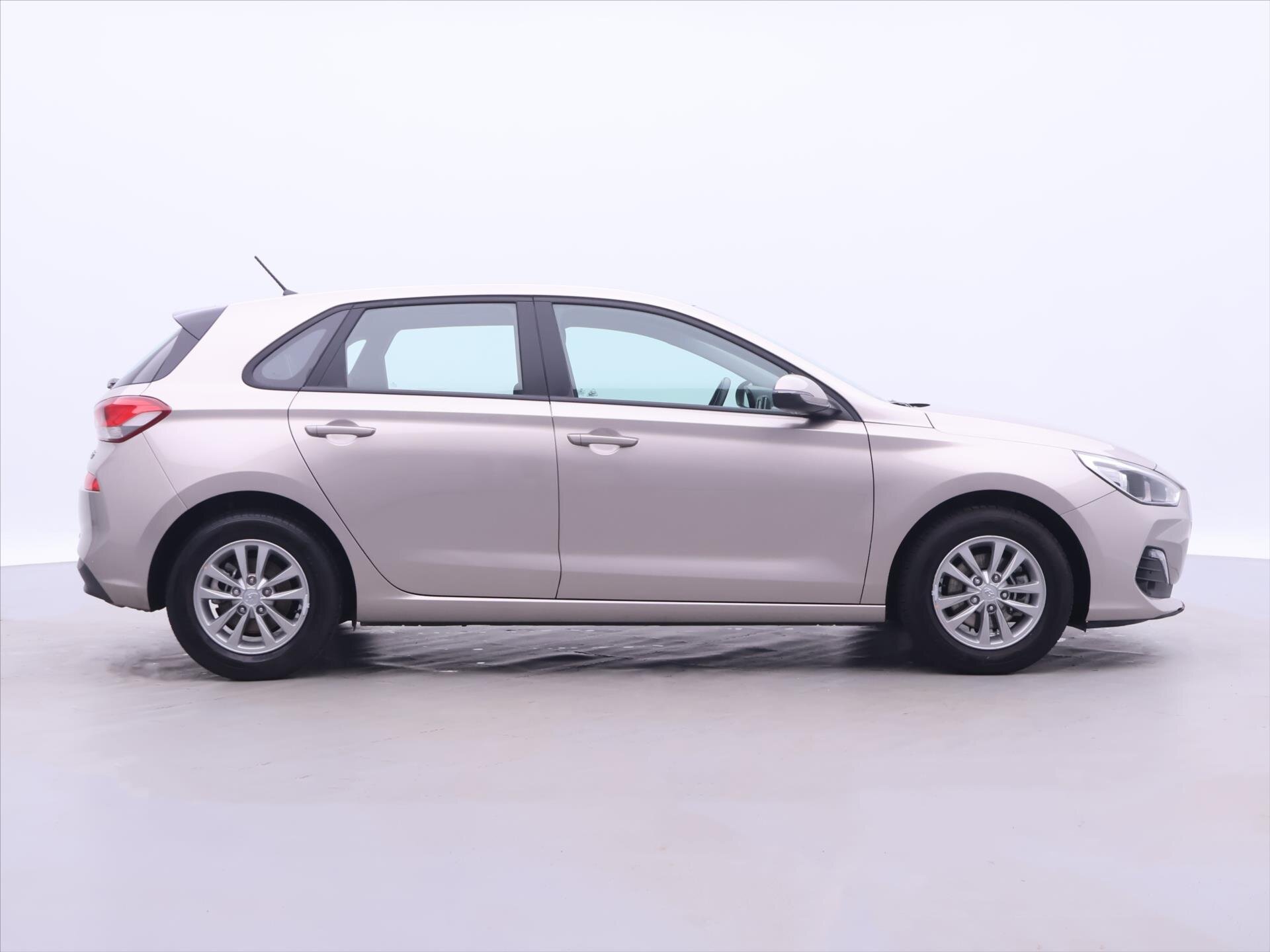 Hyundai i30 Hatchback 1,4 l 73 kw