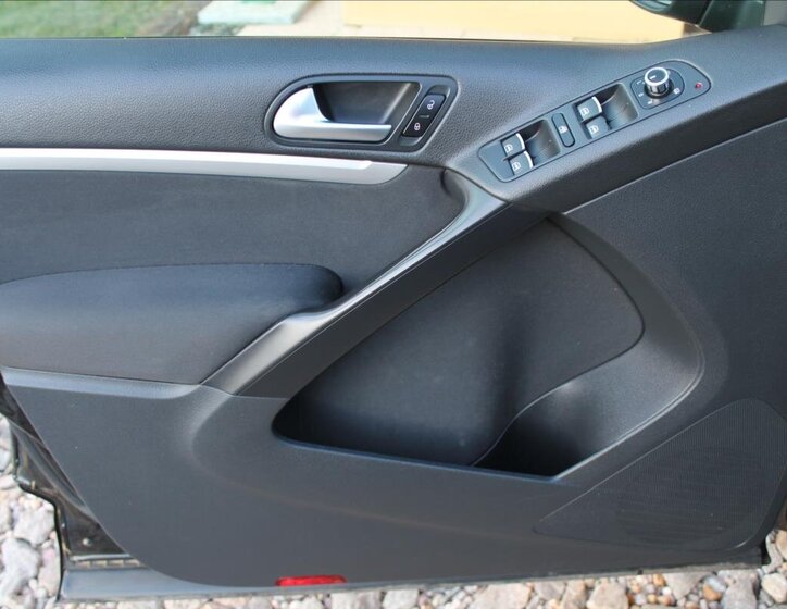 Volkswagen Tiguan SUV / Terénní 1,4 l 90 kw