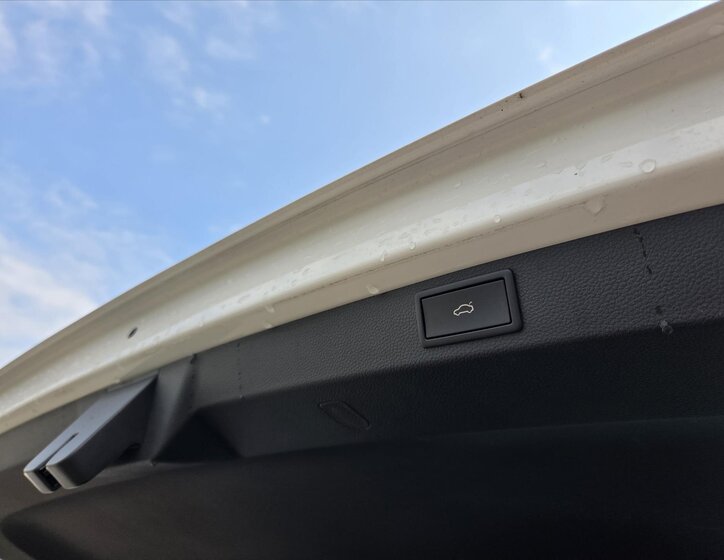 Škoda Karoq SUV / Terénní 1,5 l 110 kw