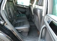 Volkswagen Touareg SUV / Terénní 3,0 l 180 kw