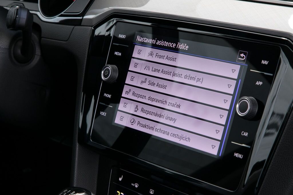 Volkswagen Passat Kombi 2,0 l 110 kw