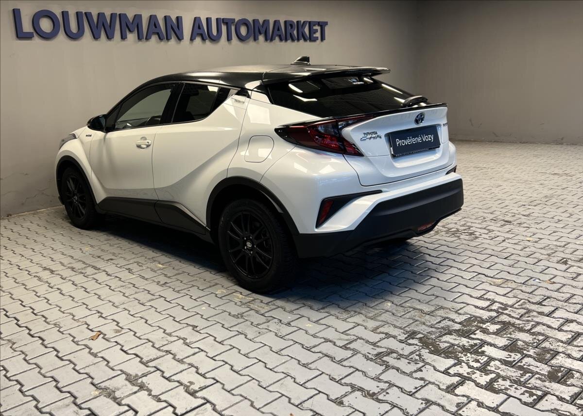 Toyota C-HR Hatchback 1,8 l 72 kw
