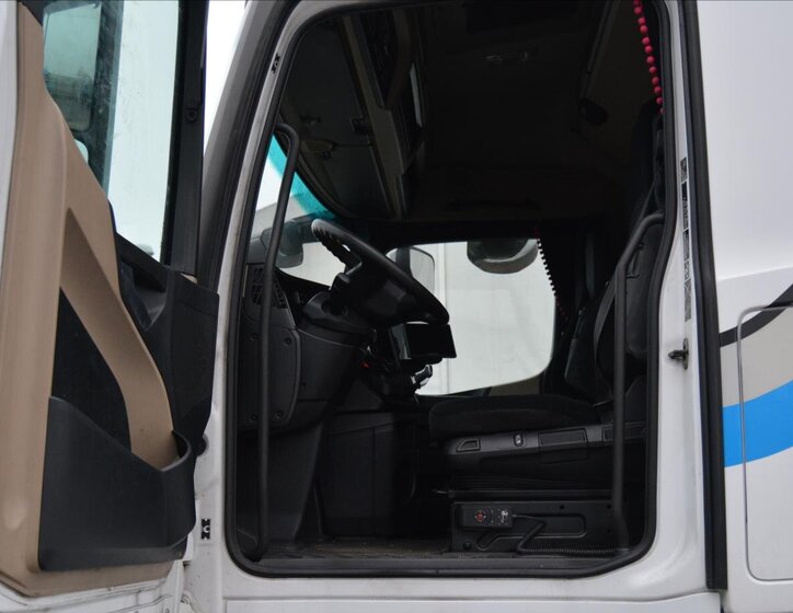 Mercedes-Benz Ostatní 6