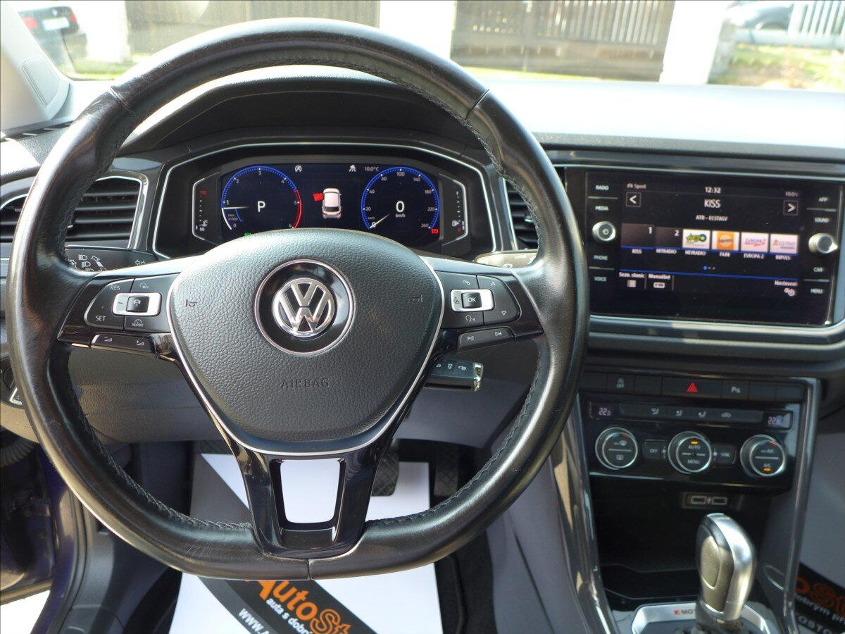 Volkswagen T-Roc SUV / Terénní 2,0 l 110 kw