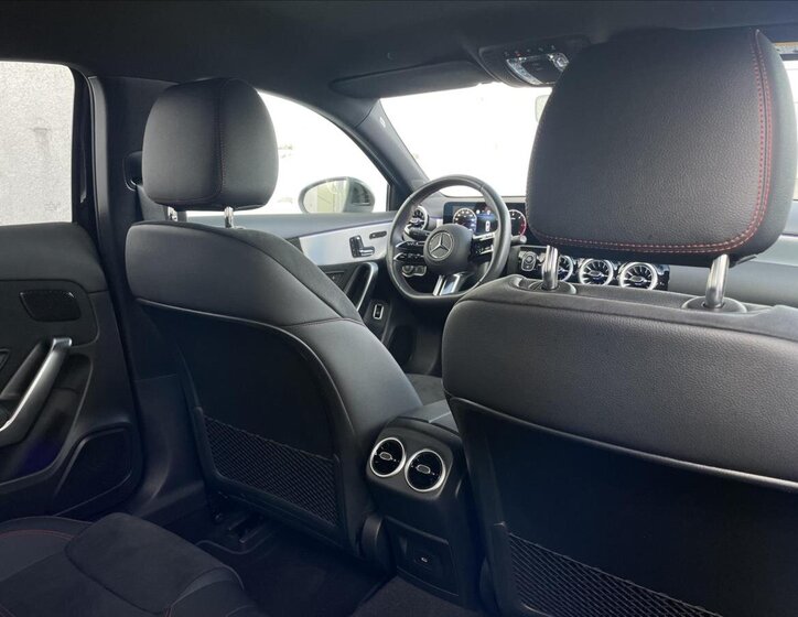 Mercedes-Benz Třídy A Sedan 2,0 l 110 kw