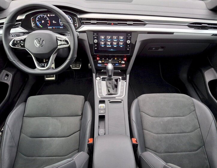 Volkswagen Arteon Hatchback 2,0 l 140 kw