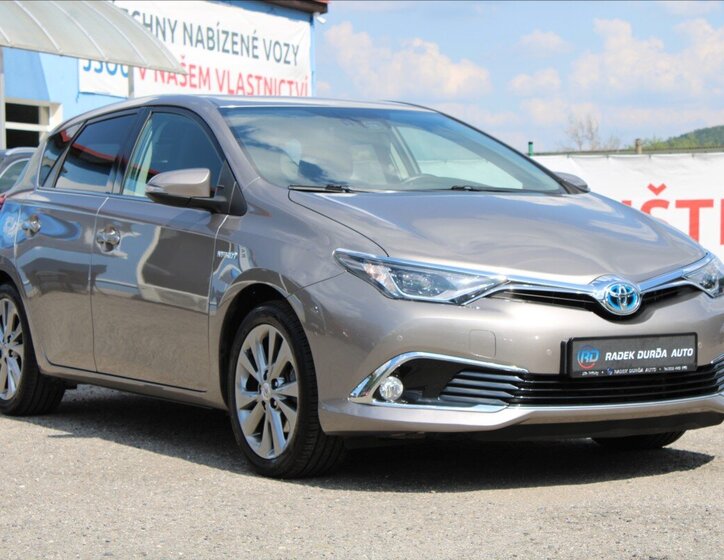 Toyota Auris Hatchback 1,8 l 73 kw