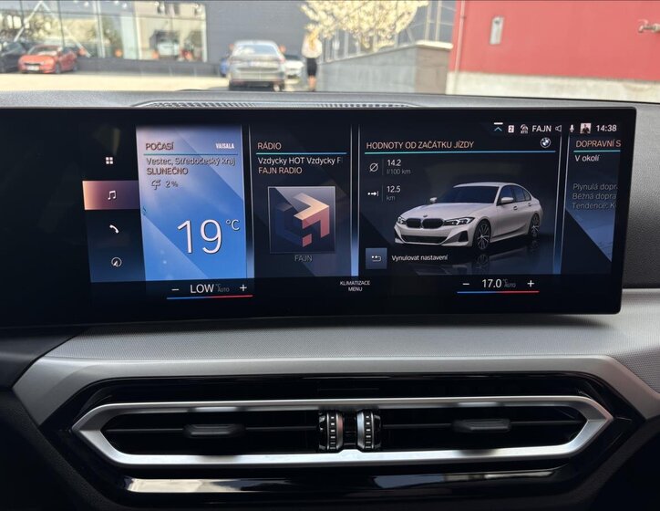 BMW Řada 3 Sedan / Limuzína 2,0 l 115 kw