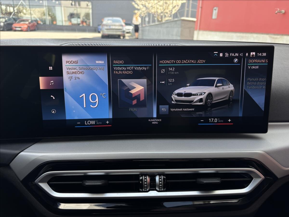 BMW Řada 3 Sedan / Limuzína 2,0 l 115 kw