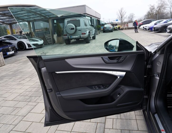 Audi A7 Sedan / Limuzína 3,0 l 210 kw