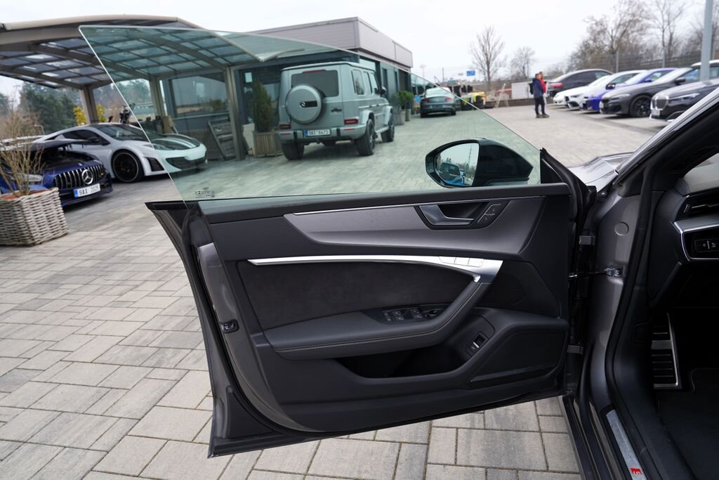 Audi A7 Sedan / Limuzína 3,0 l 210 kw