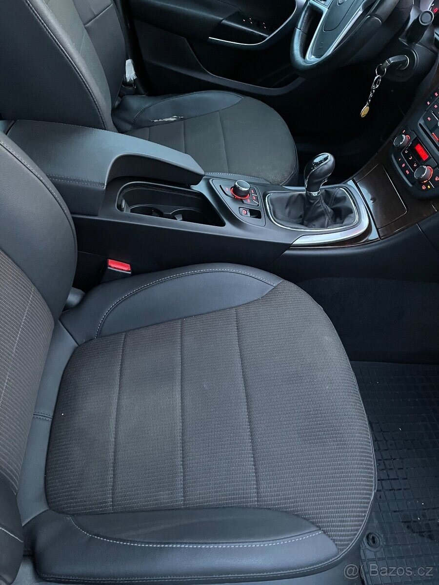 Opel Insignia Sedan / Limuzína 0,0 0