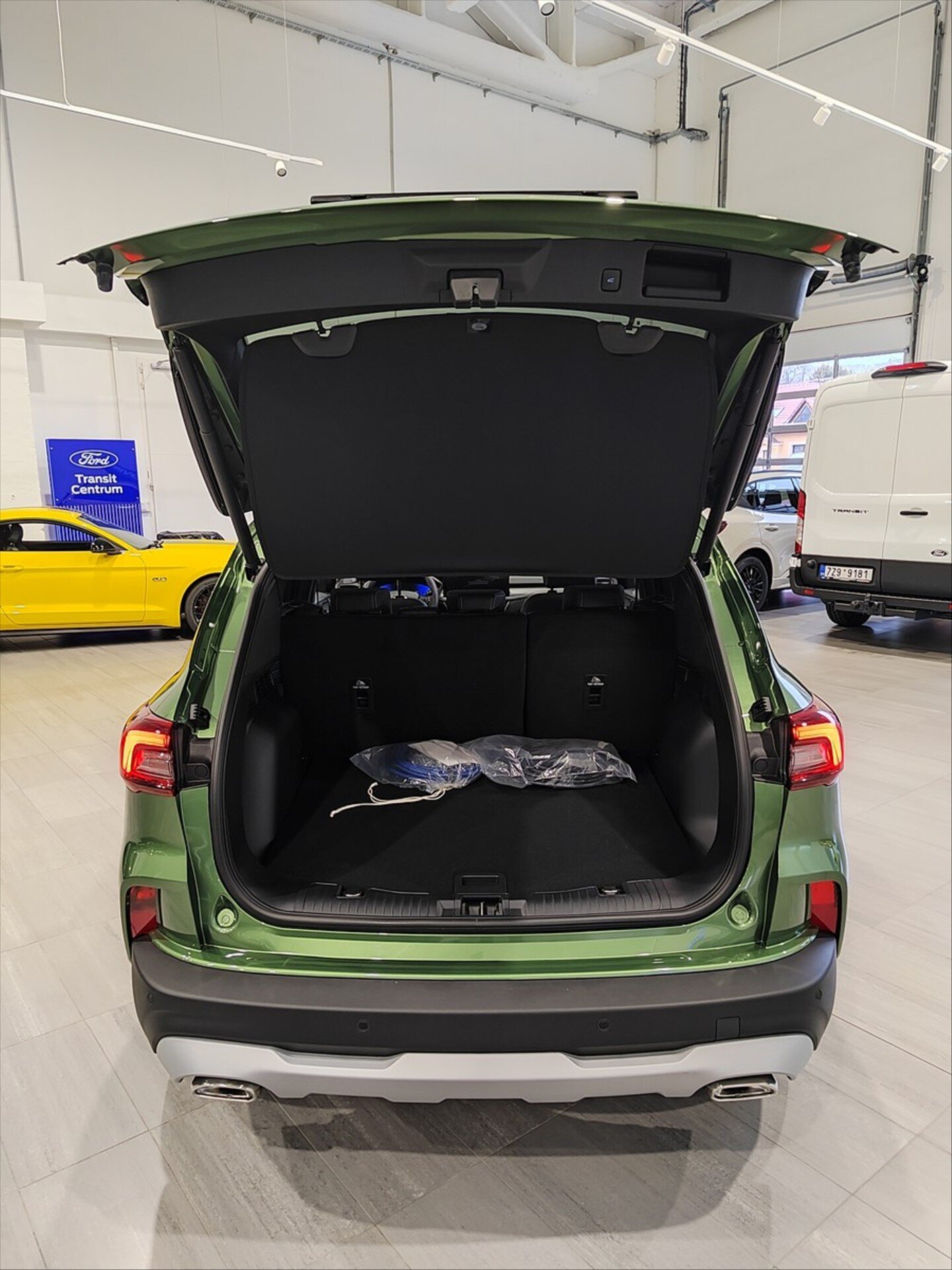 Ford Kuga SUV 2,5 l 178 kw