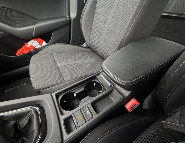 Škoda Octavia Sedan 2,0 l 85 kw