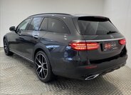 Mercedes-Benz Třídy E Kombi 2,0 l 143 kw
