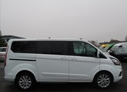 Ford Tourneo Custom 5