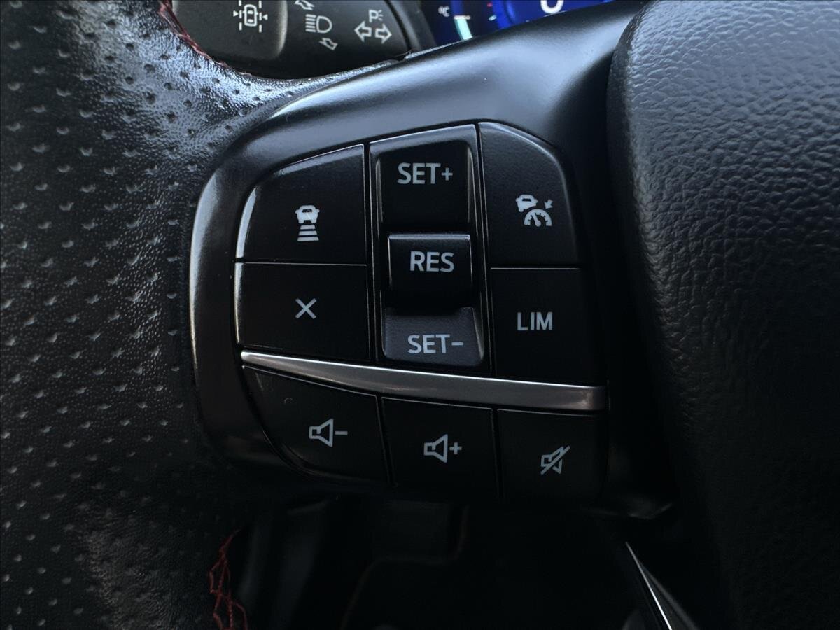 Ford Kuga SUV / Terénní 1,5 l 110 kw