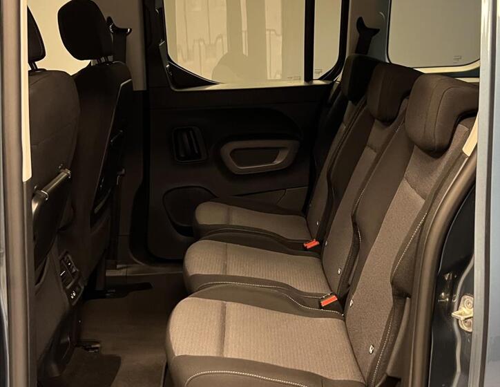 Toyota ProAce City Verso 11