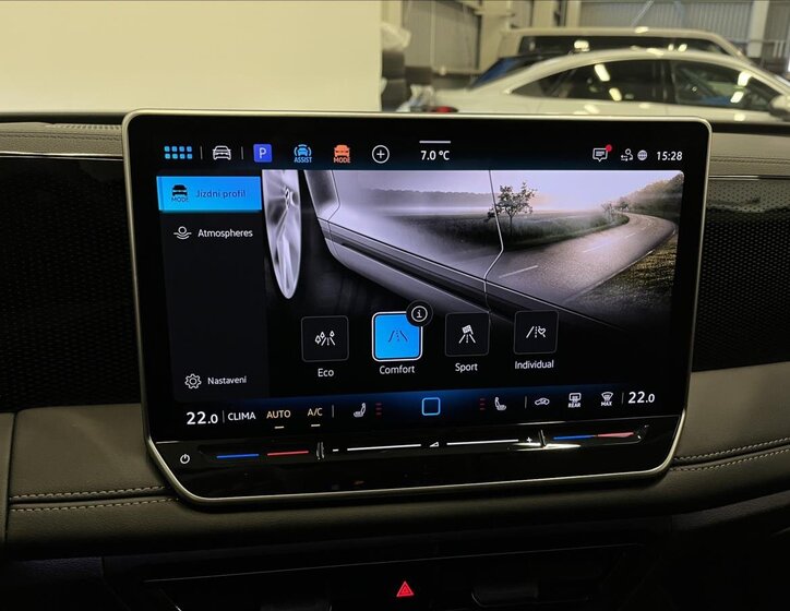 Volkswagen Tiguan SUV / Terénní 1,5 l 96 kw