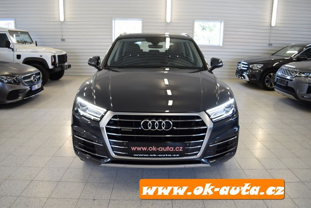 Audi Q5 SUV 2,0 l 0