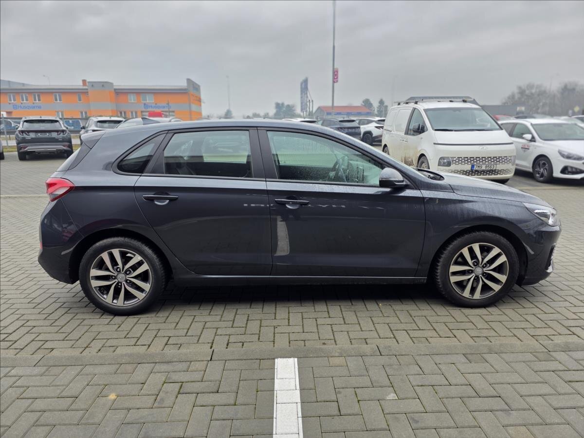 Hyundai i30 Hatchback 998,0 88 kw