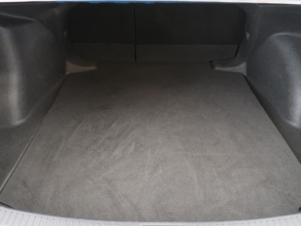 Toyota Corolla Sedan / Limuzína 1,8 l 72 kw