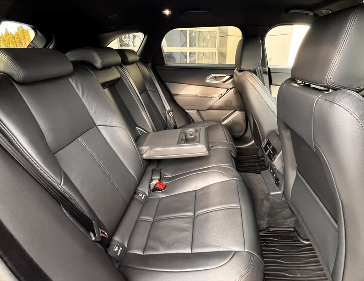 Land Rover Range Rover Velar SUV 3,0 l 221 kw