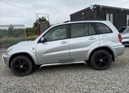 Toyota RAV4 8