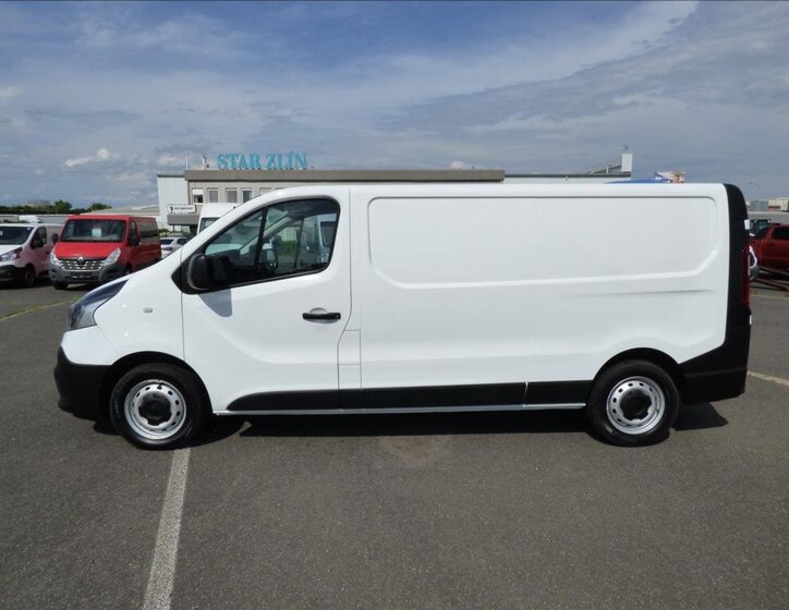 Renault Trafic 6