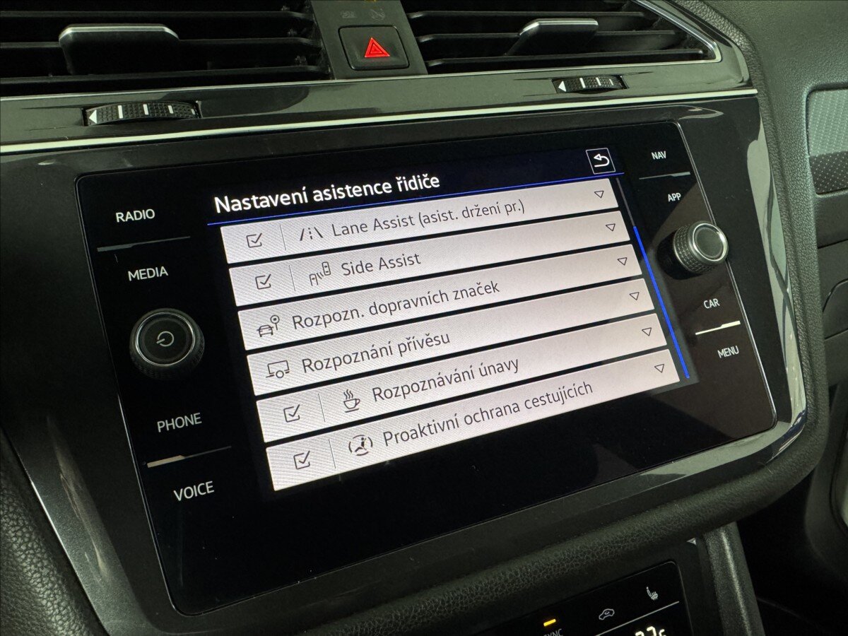 Volkswagen Tiguan Allspace SUV / Terénní 2,0 l 147 kw