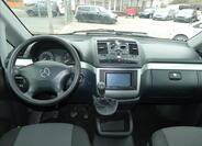 Mercedes-Benz Vito 7