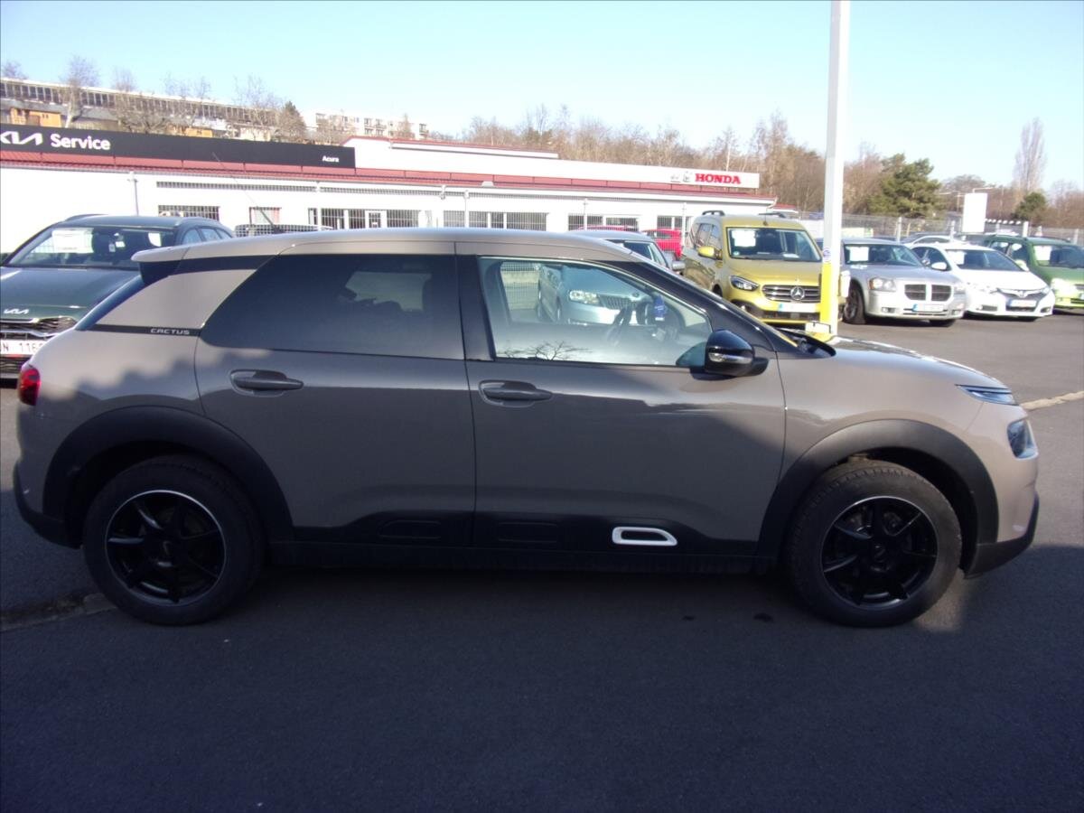 Citroën C4 Cactus Hatchback 1,2 l 81 kw