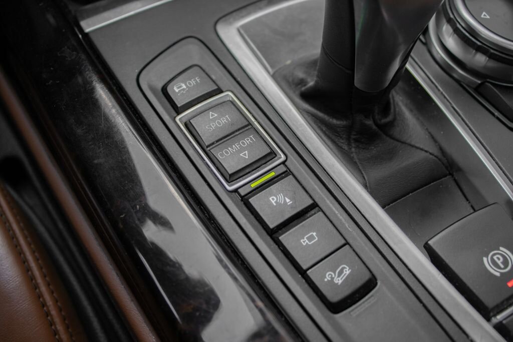 BMW X5 SUV 3,0 l 280 kw