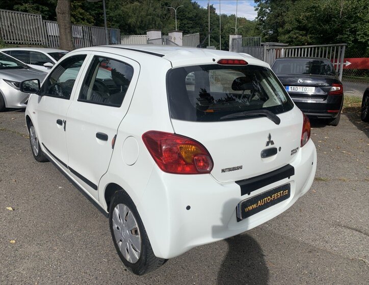 Mitsubishi Space Star 7