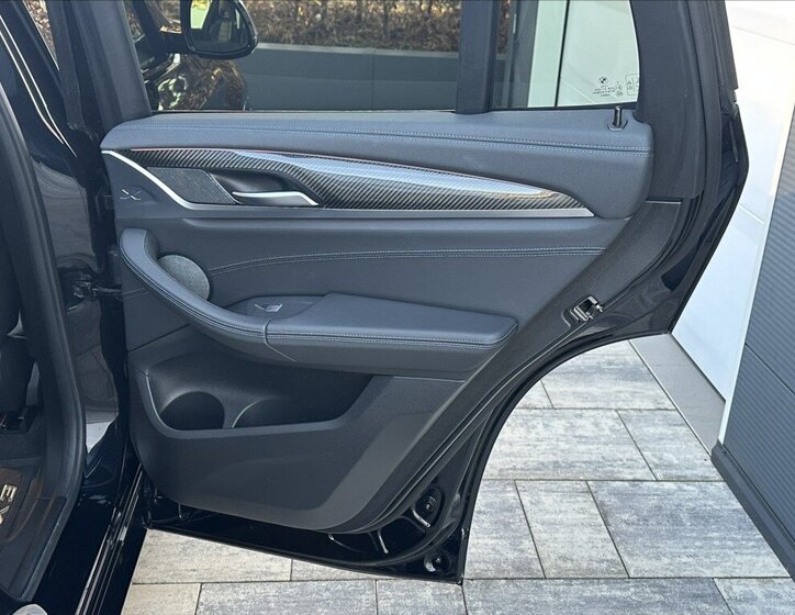 BMW X3 SUV 3,0 l 240 kw