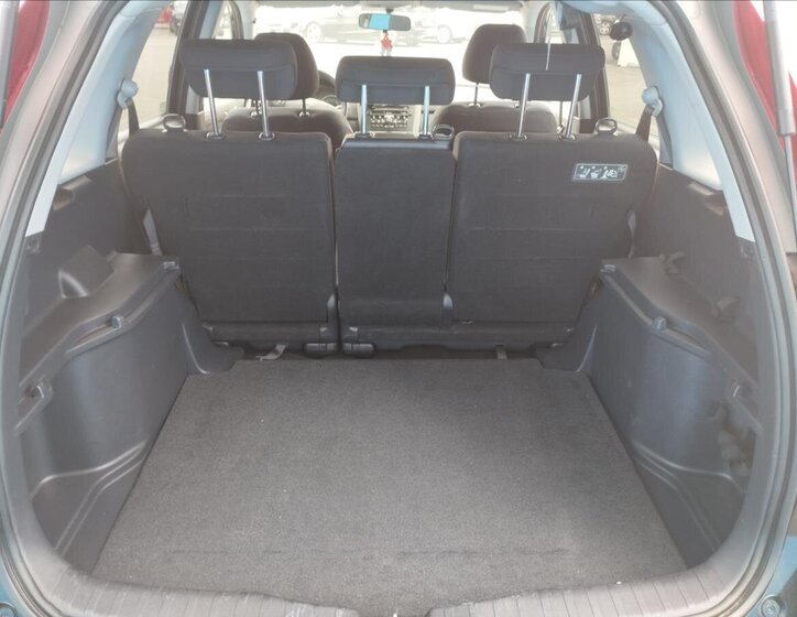 Honda CR-V SUV / Terénní 2,0 l 110 kw