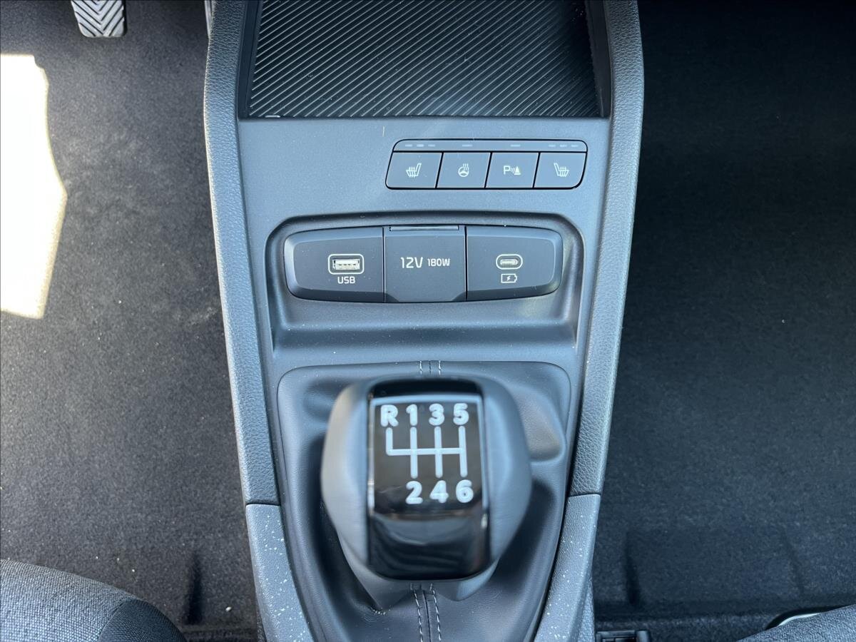 KIA Stonic SUV / Terénní 998,0 74 kw