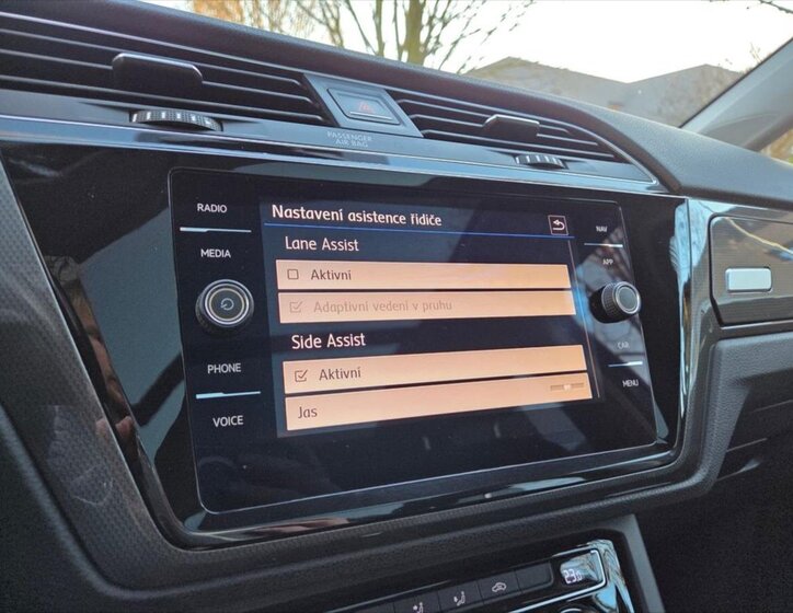 Volkswagen Touran MPV 2,0 l 110 kw