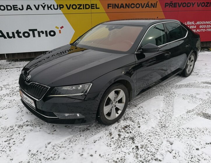 Škoda Superb 1