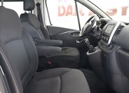 Renault Trafic 12