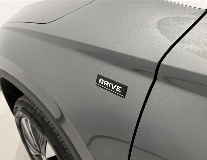 Škoda Karoq SUV 1,5 l 110 kw