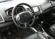 Peugeot 4007 19