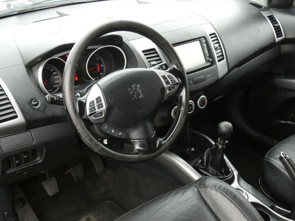 Peugeot 4007