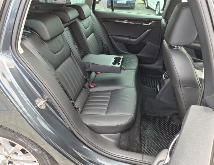 Škoda Octavia Kombi 1,5 l 110 kw