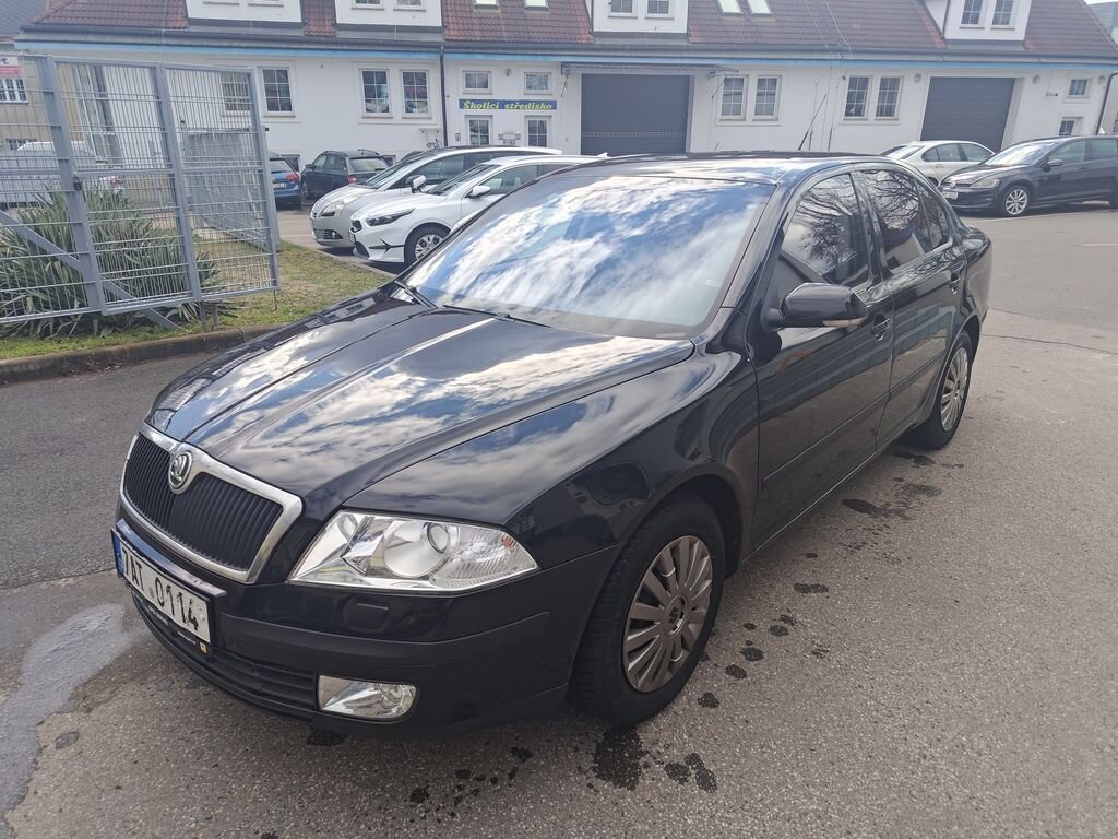 Škoda Octavia Sedan / Limuzína 2,0 l 103 kw