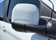 Ford Tourneo Custom 11