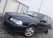 Volvo V70 Kombi 2,5 l 103 kw