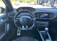 Peugeot 308 9