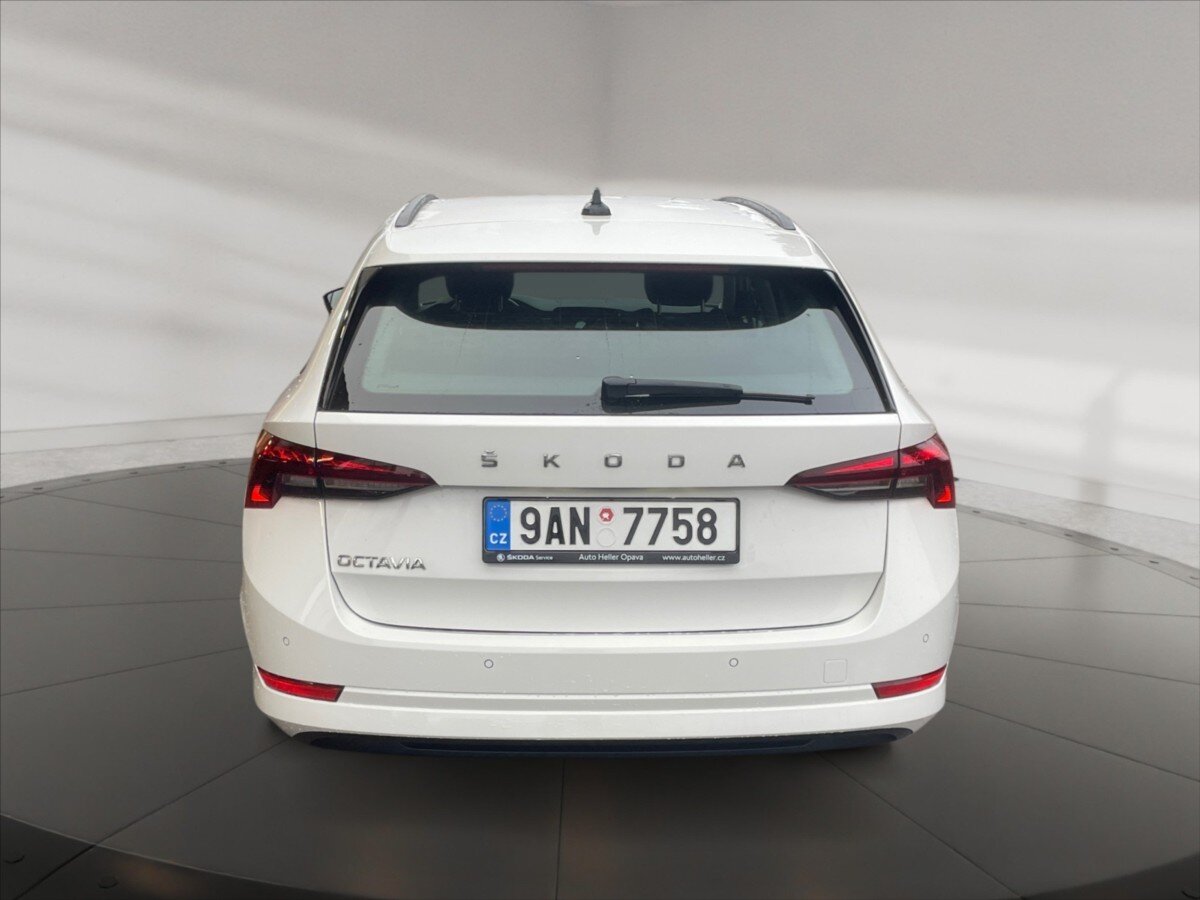 Škoda Octavia Kombi 2,0 l 85 kw